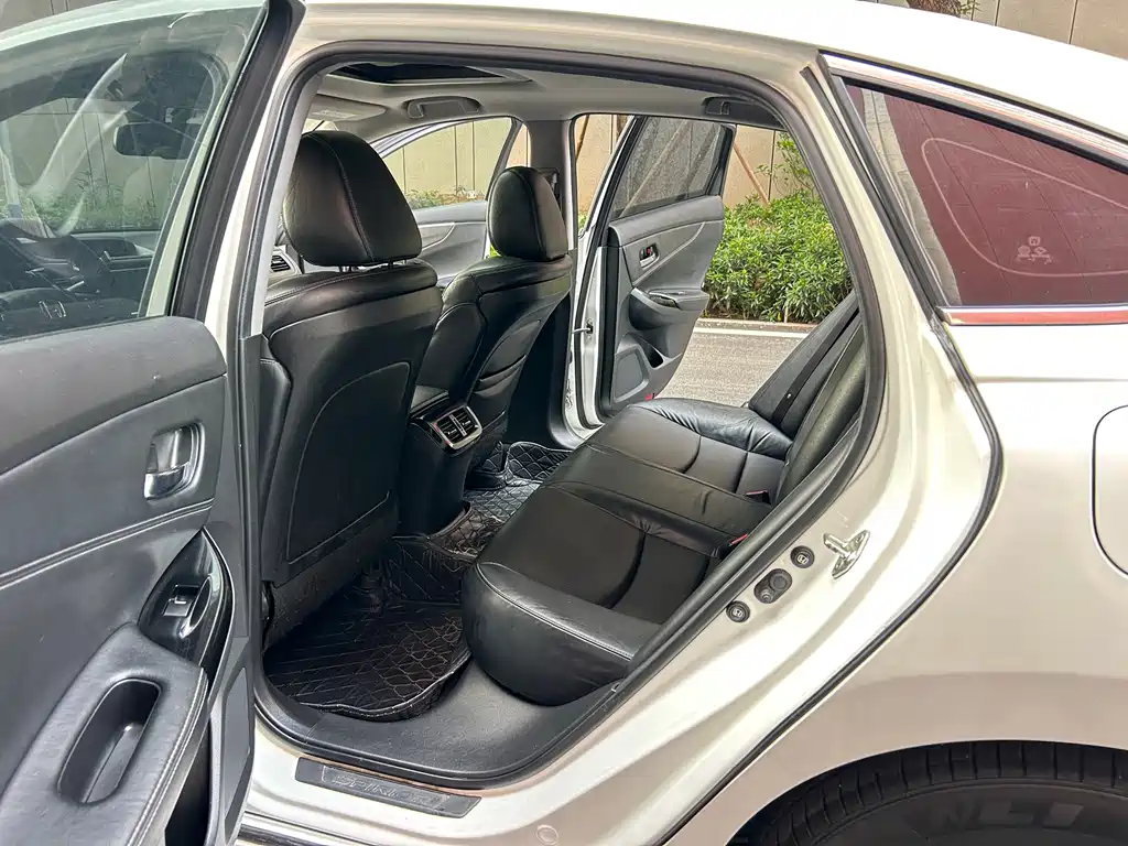 Honda Spirior 2015 2.0L Prestige Edition