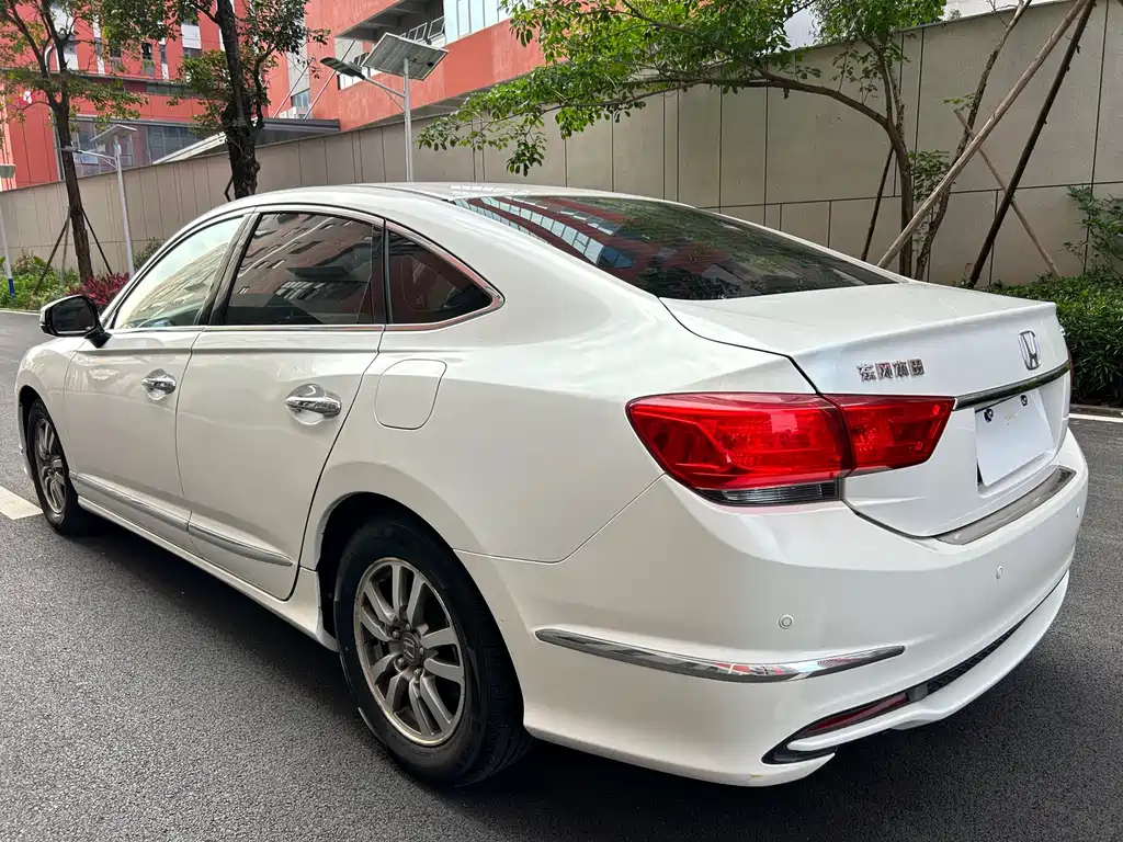 Honda Spirior 2015 2.0L Prestige Edition