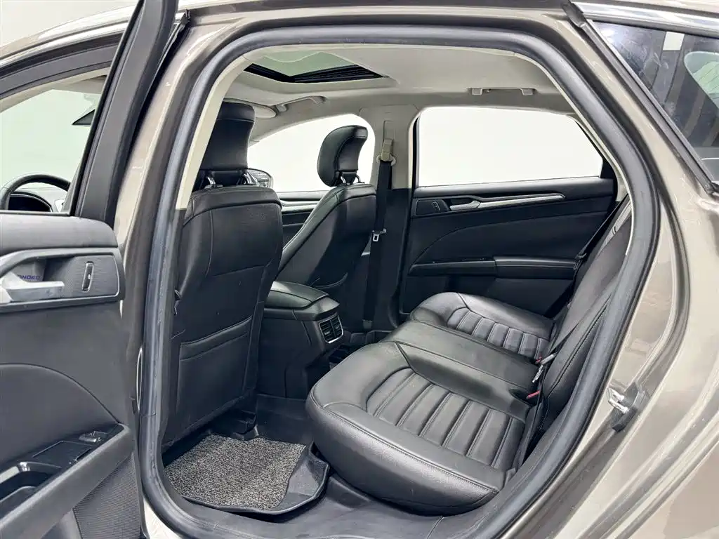 Ford Mondeo 2013 1.5L GTDi180 Fashion Edition