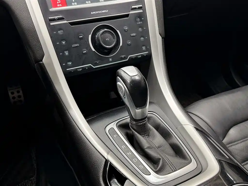 Ford Mondeo 2013 1.5L GTDi180 Fashion Edition