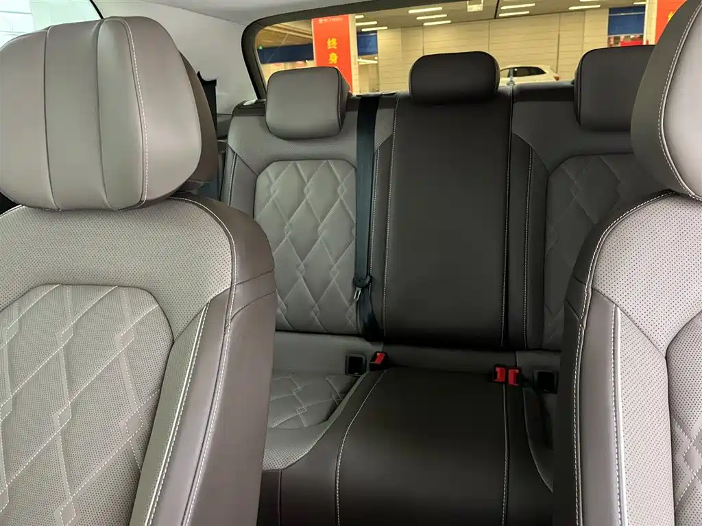 Viloran 2024 380TSI Prestige Edition