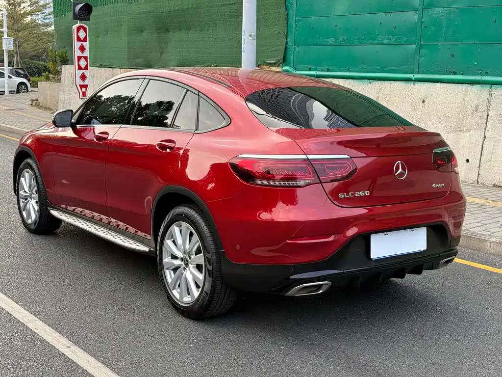 Mercedes-Benz GLC Coupe 2021 GLC 260 4MATIC Coupe SUV
