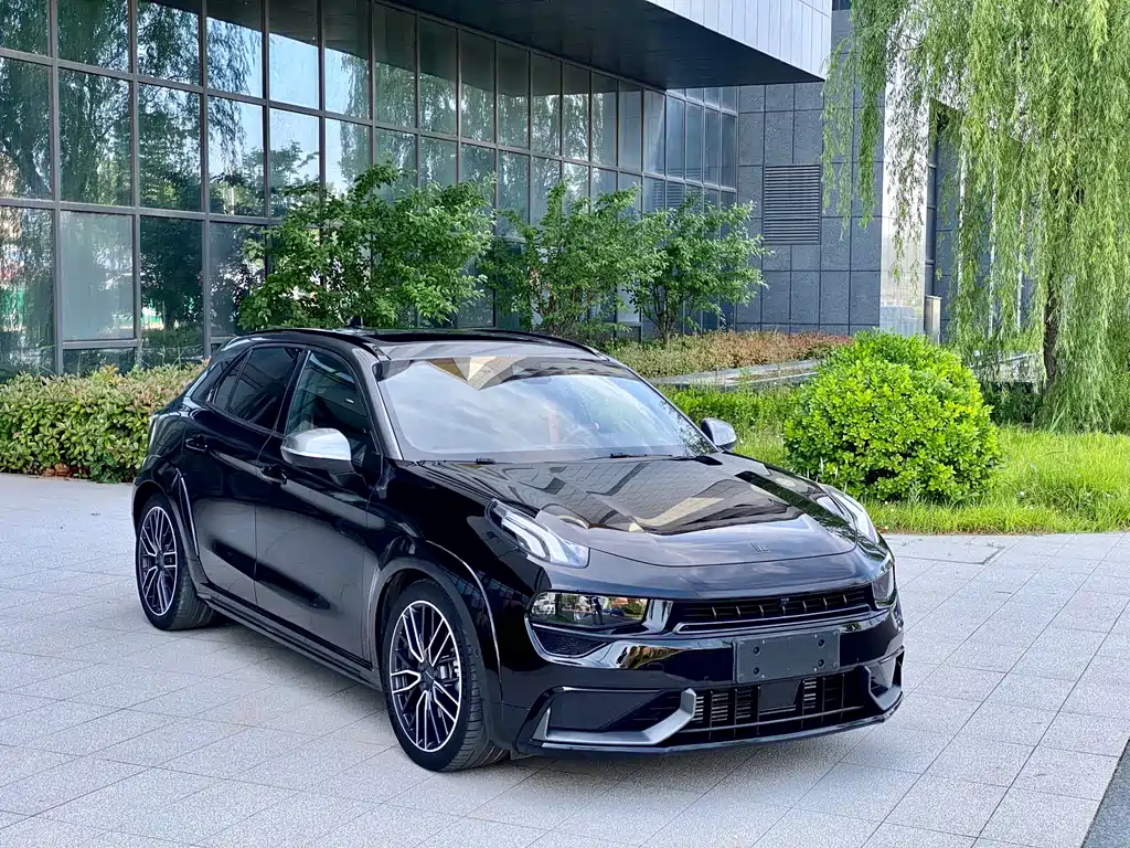 Lynk & Co 02 Hatchback 2021 2.0TD Halo Driving Control Package Edition