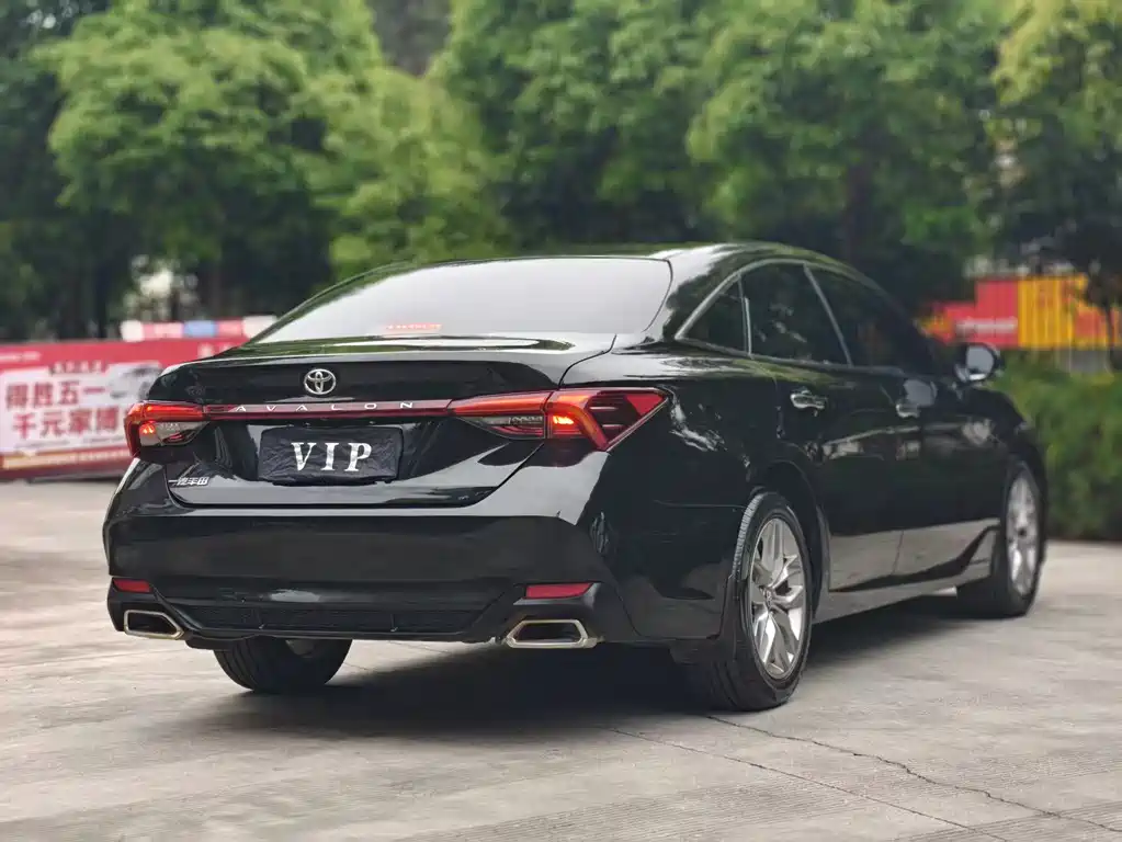 Avalon 2019 2.0L Luxury Edition China VI