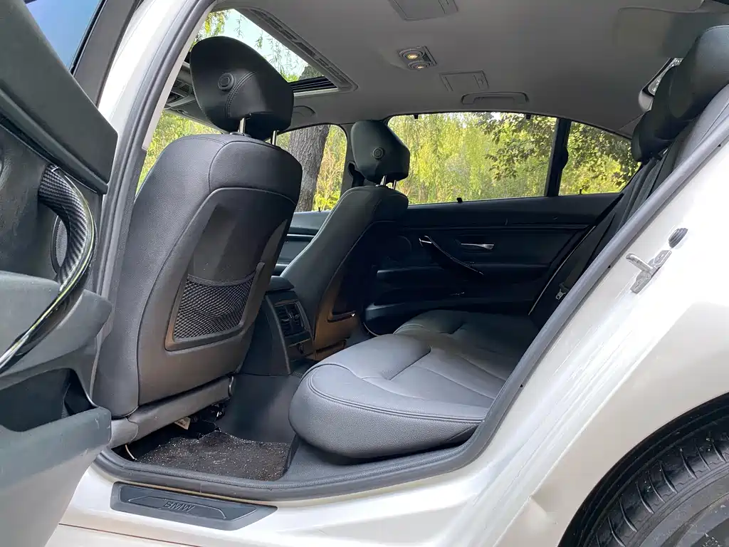 BMW 3 Series 2016 320Li Entry Level