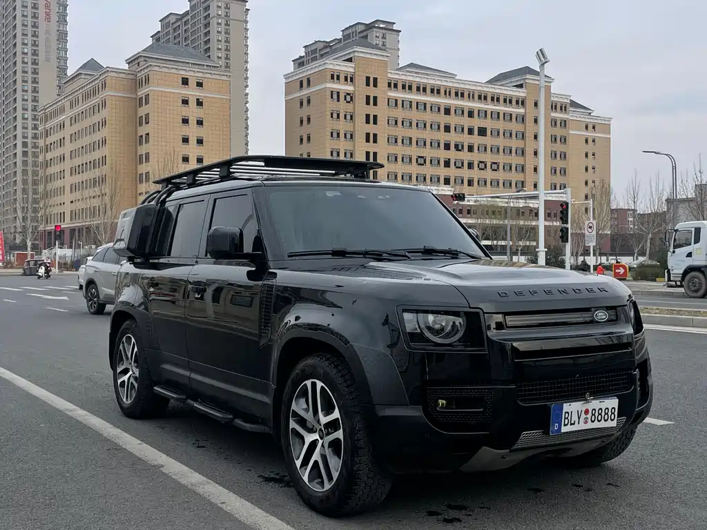 Land Rover Defender 2023 110 3.0T P400 Dark Special Edition
