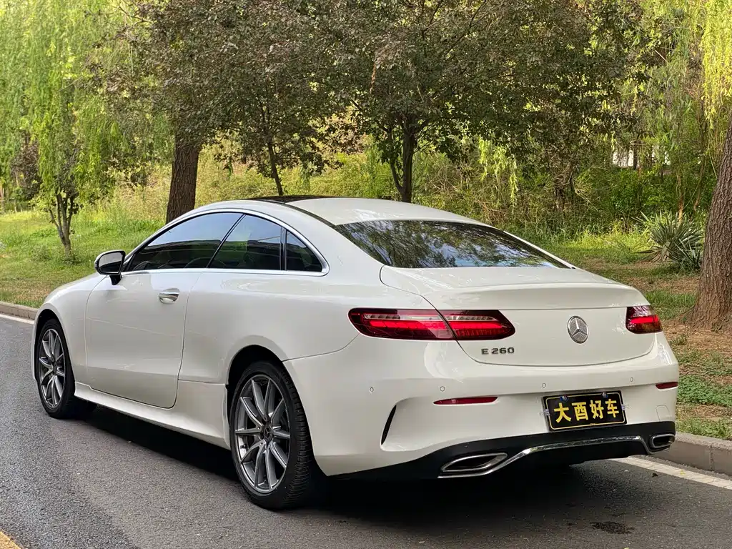 Mercedes-Benz E-Class Coupe 2023 E 260