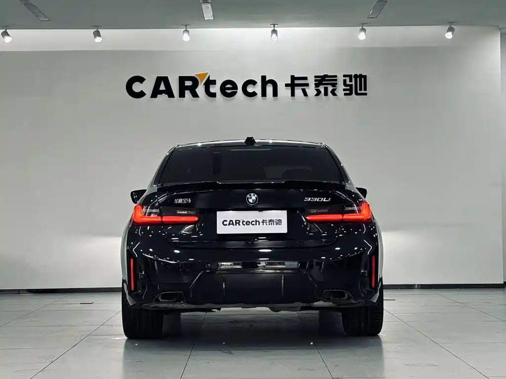 BMW 3 Series 2025 330Li M Sport Night Edition