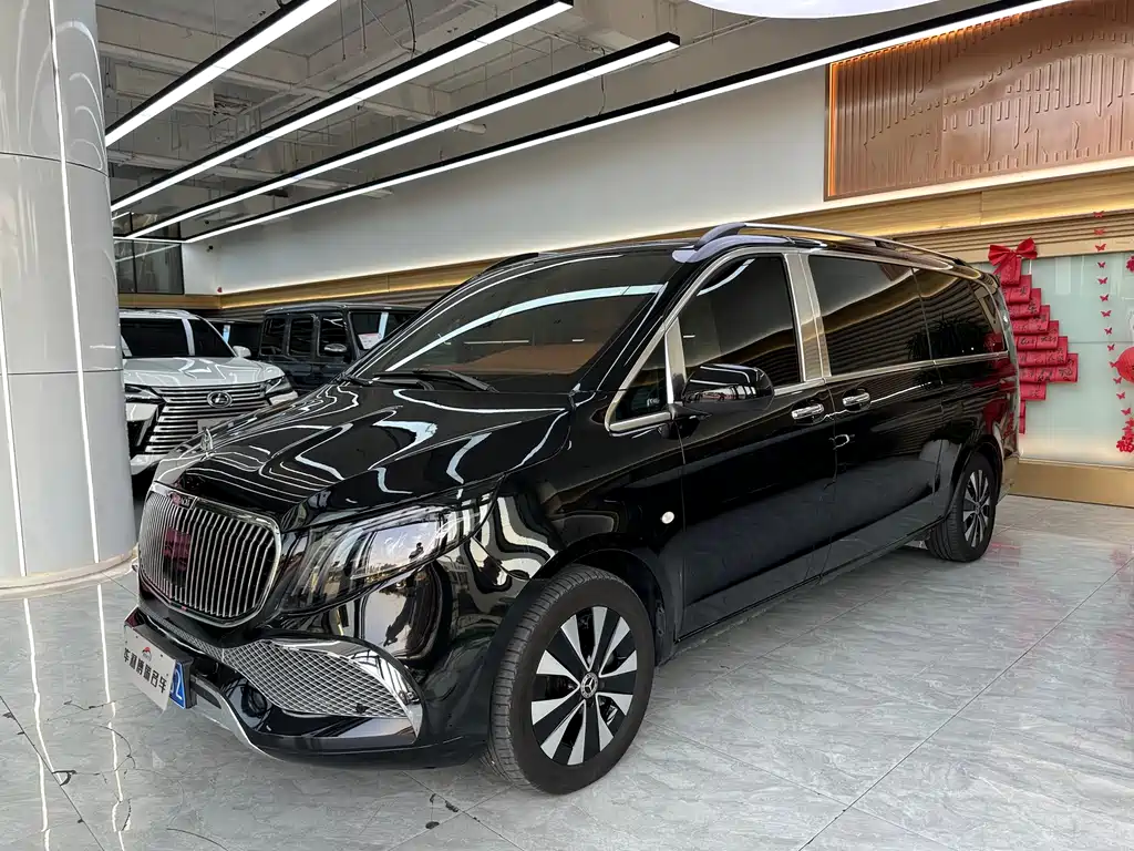 Mercedes-Benz Vito 2023 2.0T Business Edition 7-Seater