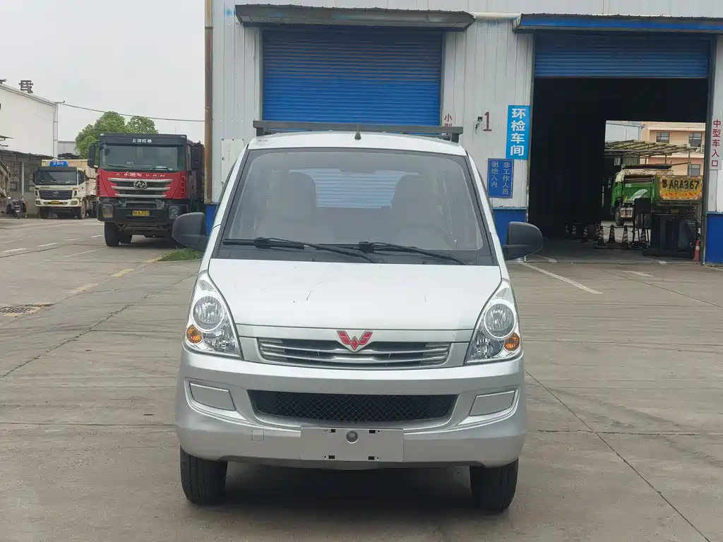 Wuling Rongguang S 2021 1.2L Standard Air Conditioning Edition 5-Seater LSI