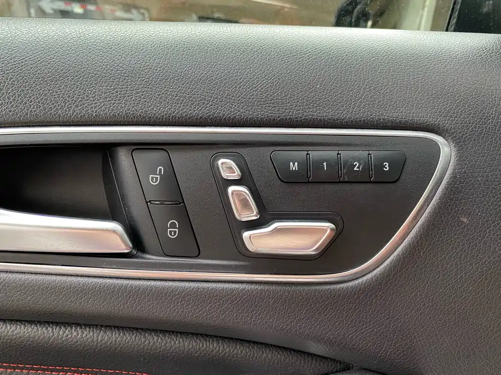 Mercedes-AMG GLA 45 4MATIC