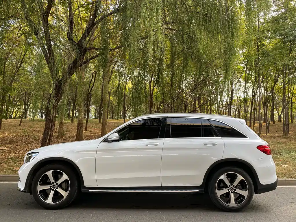 Mercedes-Benz GLC 2019 GLC 260 L 4MATIC Dynamic