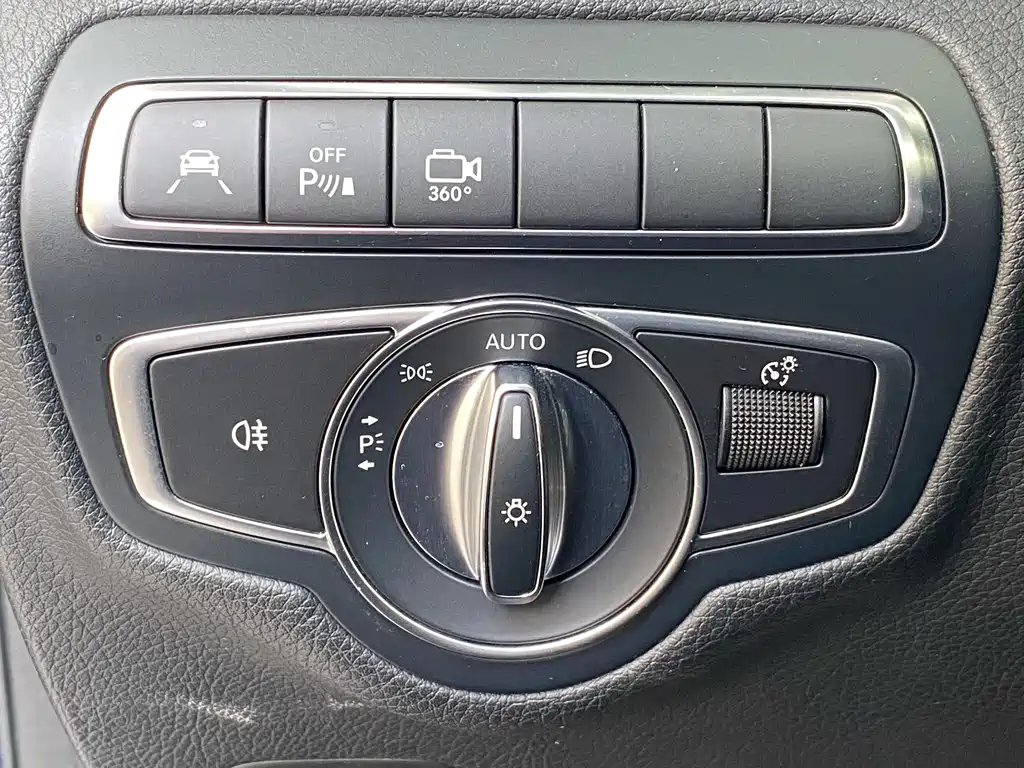 Mercedes-Benz GLC 2019 GLC 260 L 4MATIC Dynamic