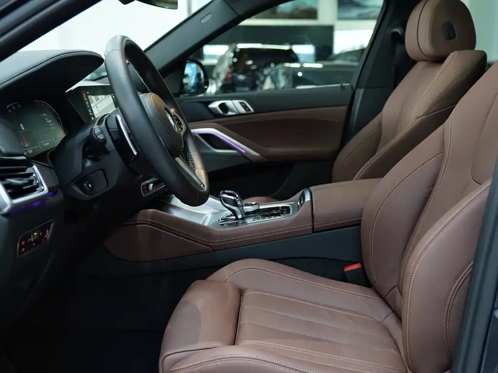 BMW X6 2021 xDrive40i M Sport Package