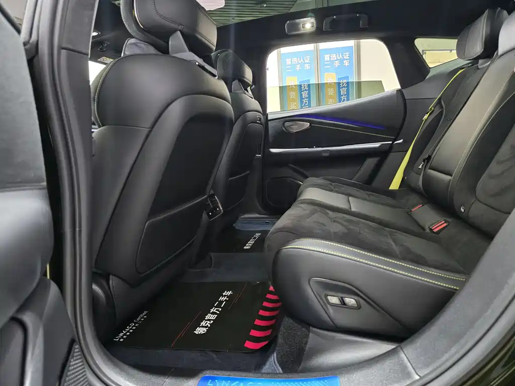 Lynk & Co 10 2025 240 AWD Ultra Sport Edition H7