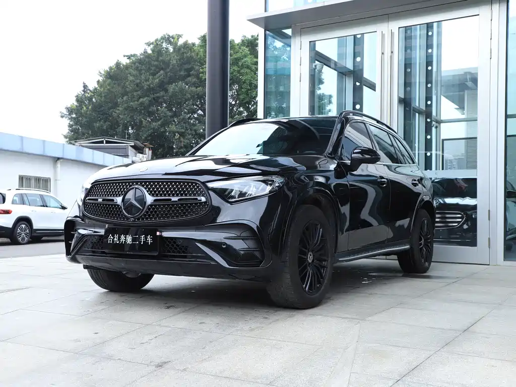 Mercedes-Benz GLC 300 L 4MATIC Dynamic 5-Seater 2024