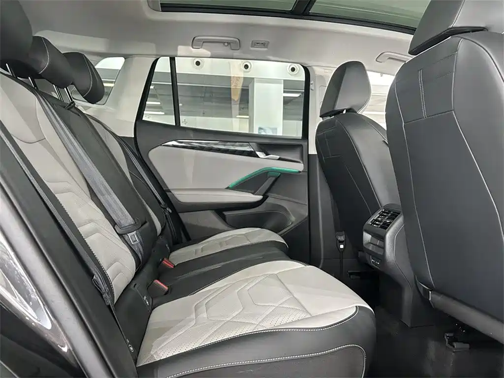 Volkswagen Tayron L 2025 330TSI FWD Elite