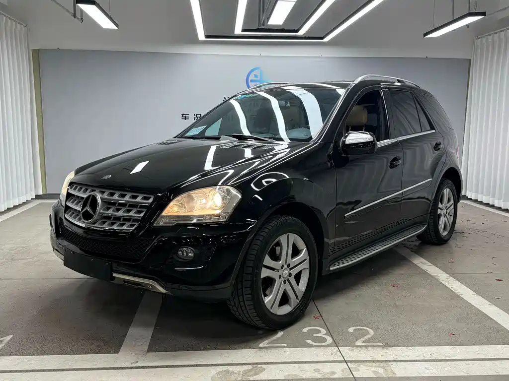 Mercedes-Benz M-Class 2010 ML 350 4MATIC Luxury Edition