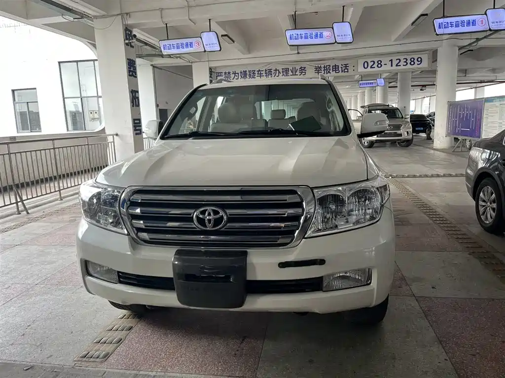 Land Cruiser (Import) 2011 4.0L Automatic