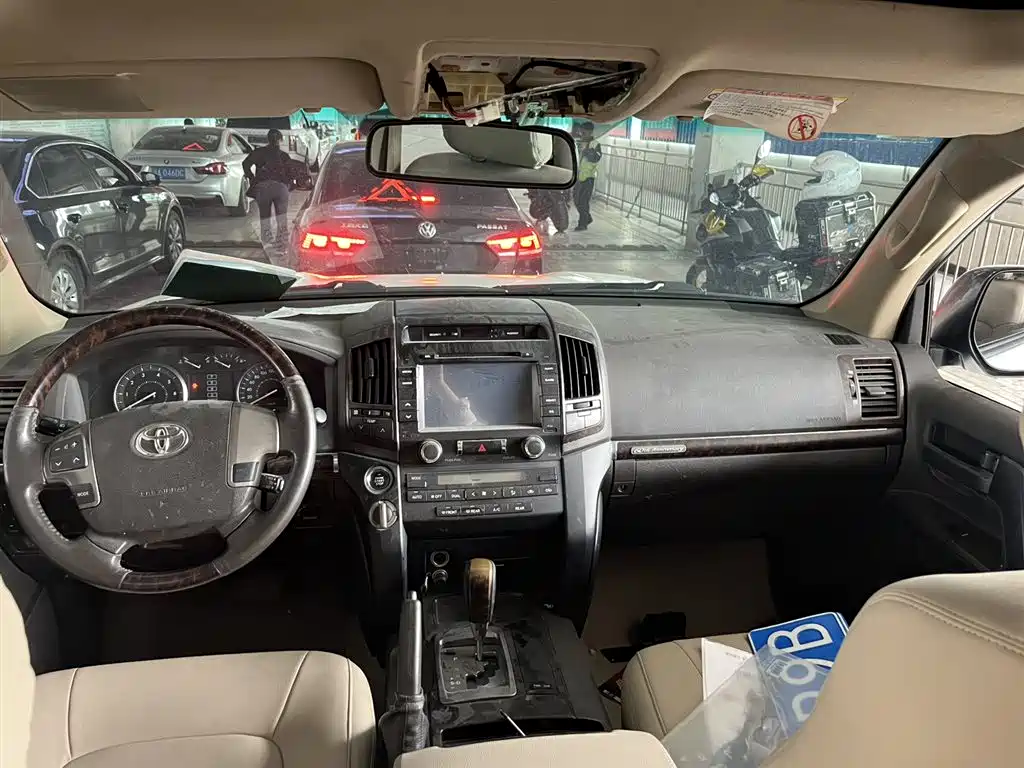 Land Cruiser (Import) 2011 4.0L Automatic