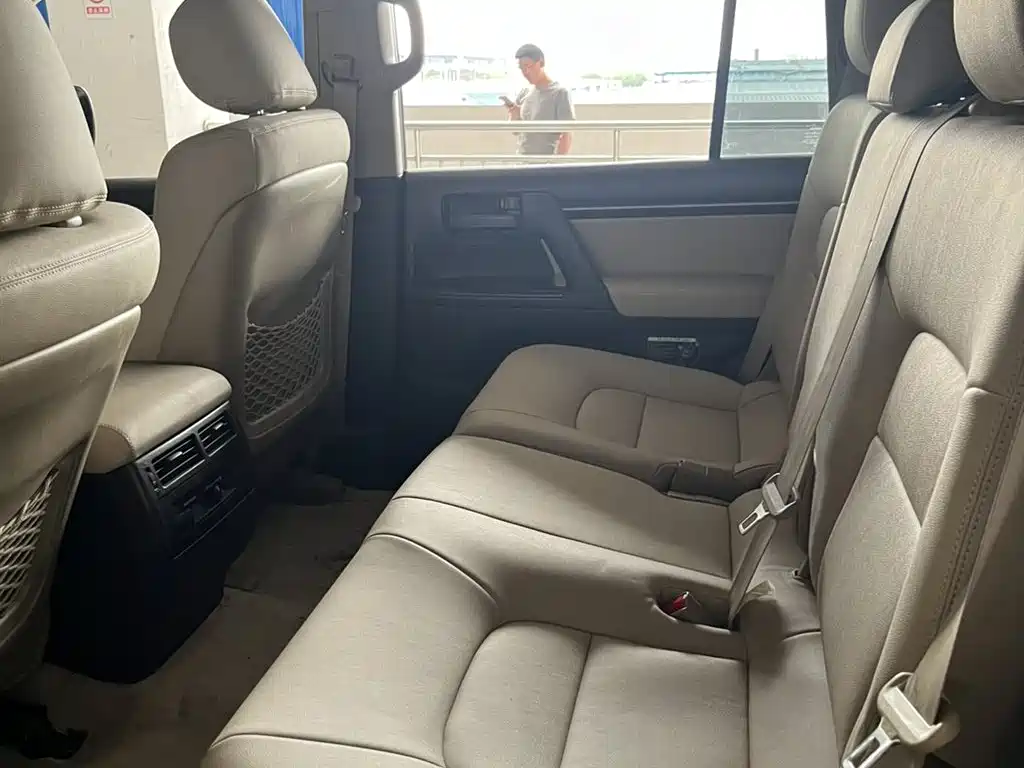 Land Cruiser (Import) 2011 4.0L Automatic