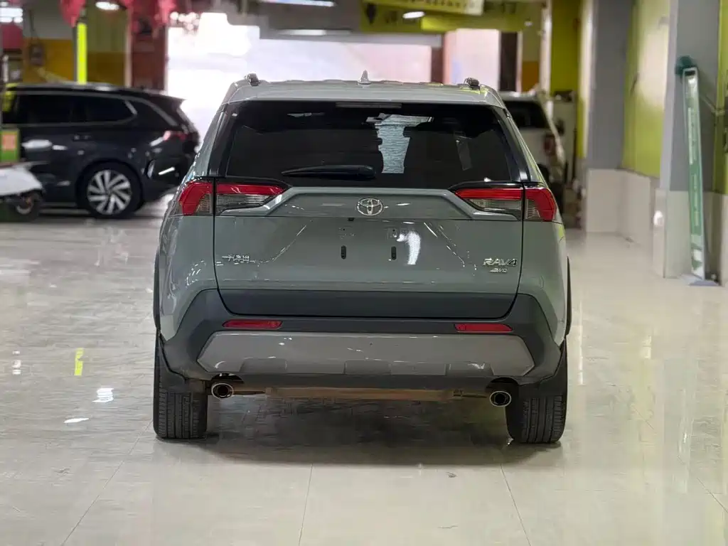 Toyota RAV4 2020 2.0L CVT AWD Style Edition