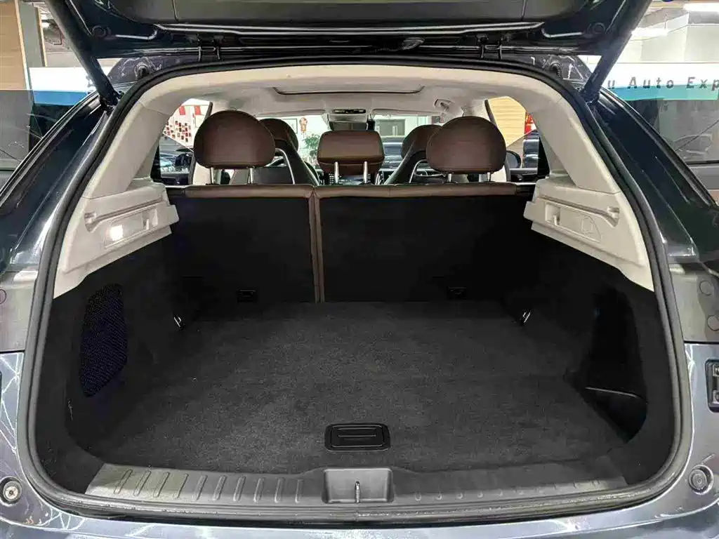 Leapmotor C11 2023 EREV 180 Comfort Edition
