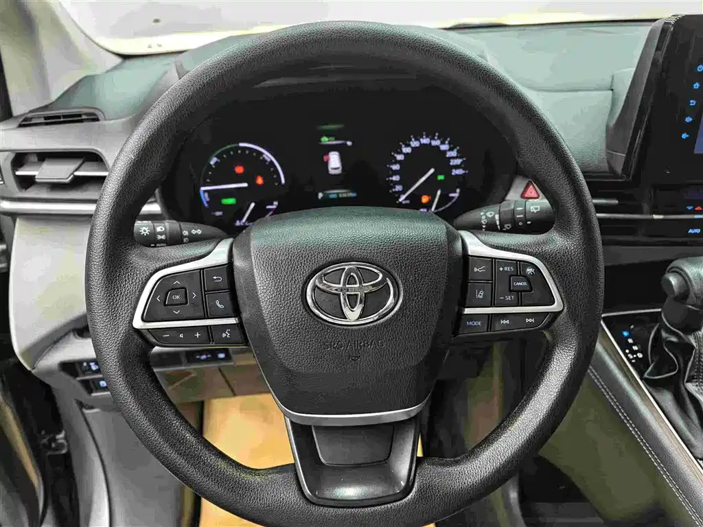 Toyota Sienna 2021 2.5L Hybrid Comfort Edition