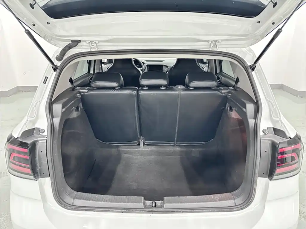 T-Cross 2023 1.5L Automatic Fashion Edition