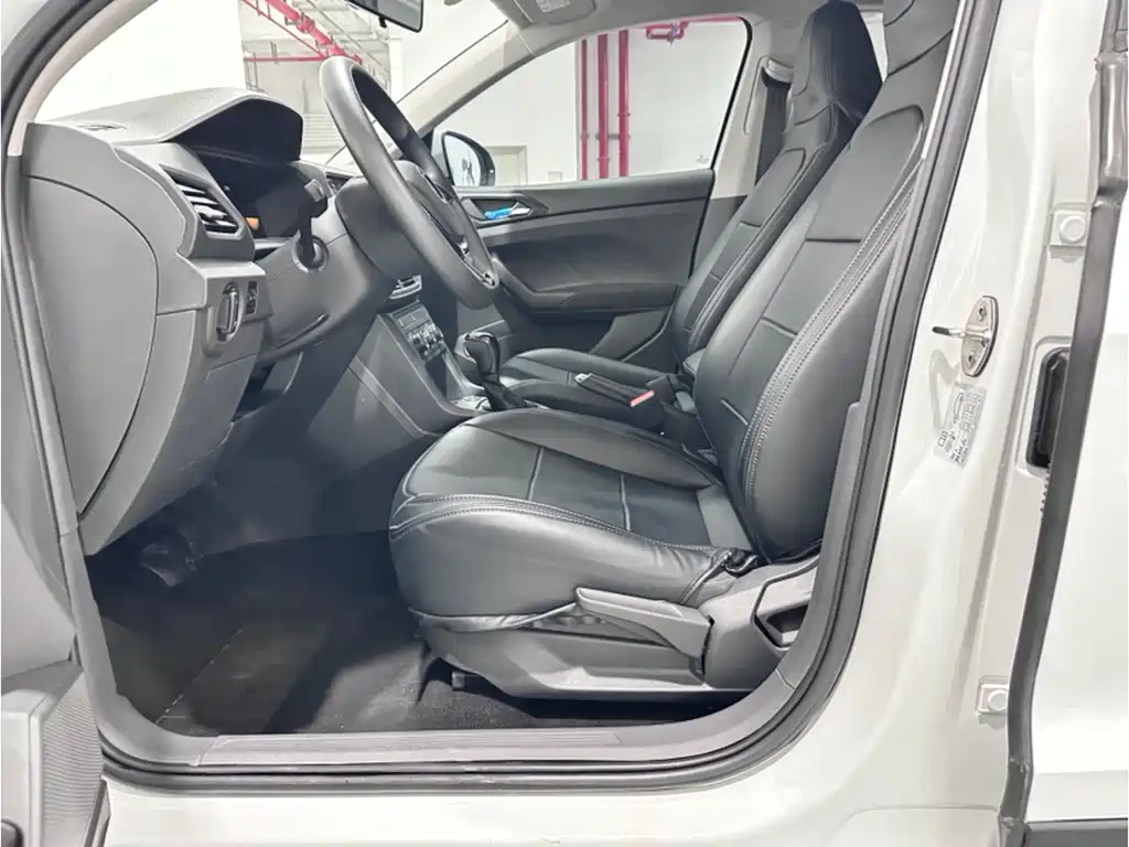 T-Cross 2023 1.5L Automatic Fashion Edition