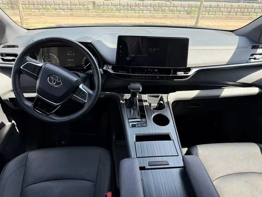 Toyota Sienna 2021 2.5L Hybrid Premium Edition
