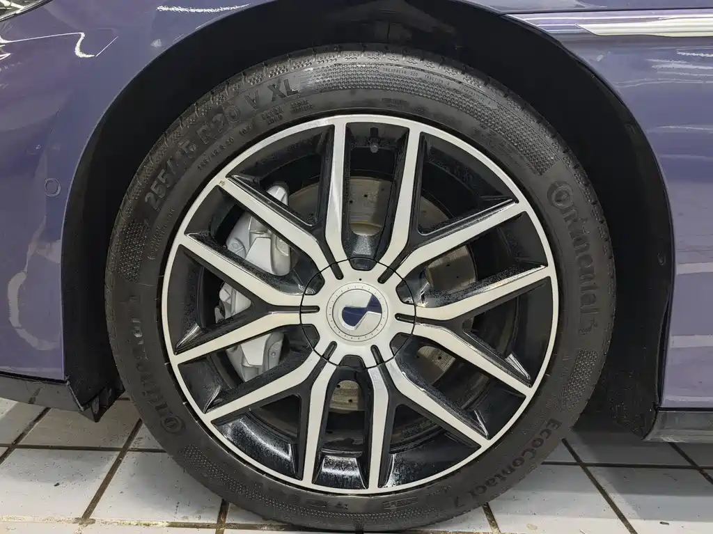 Denza Z9 2024 1100km AWD Max Edition