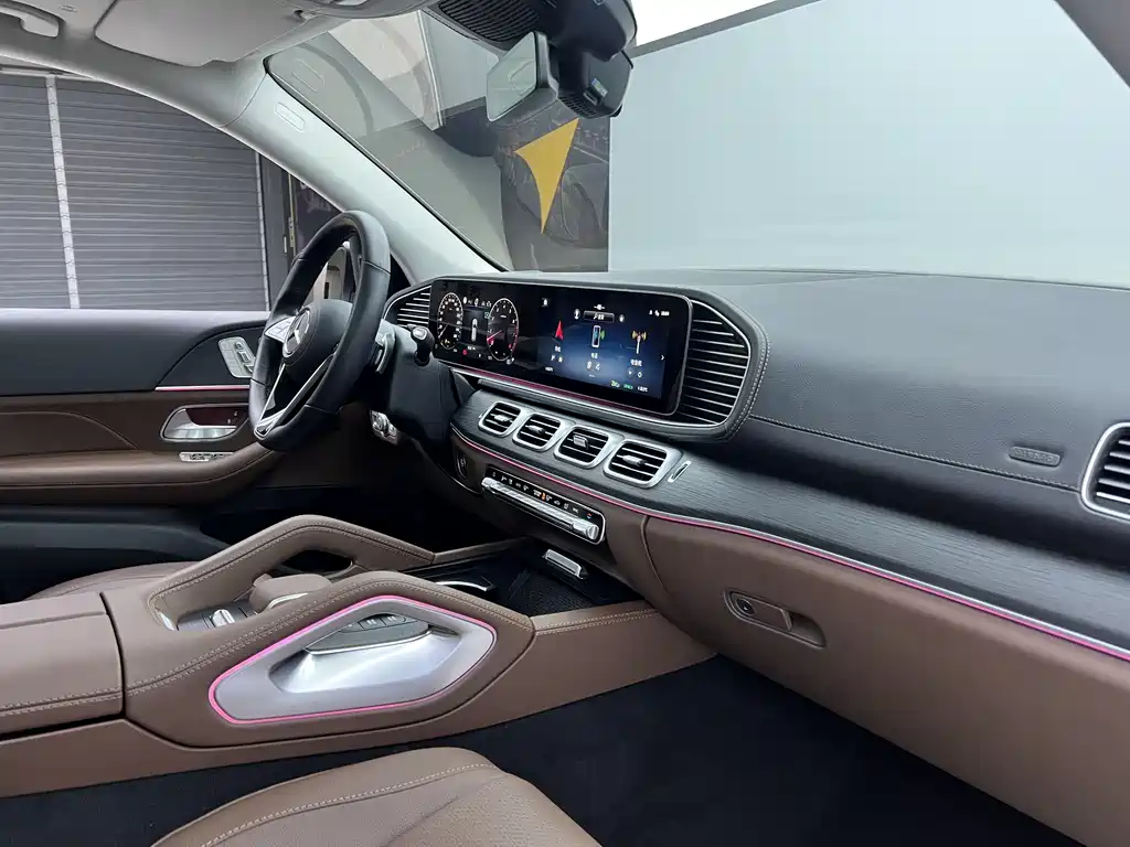 Mercedes-Benz GLE 450 4MATIC Luxury 2025