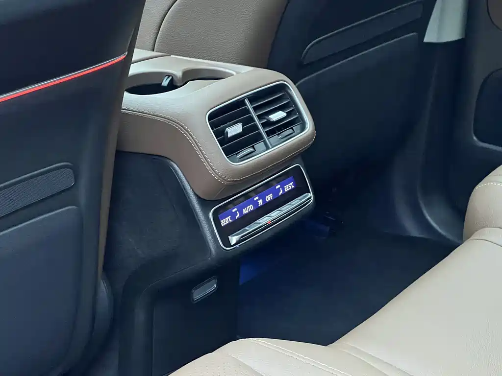 Mercedes-Benz GLE 450 4MATIC Luxury 2025
