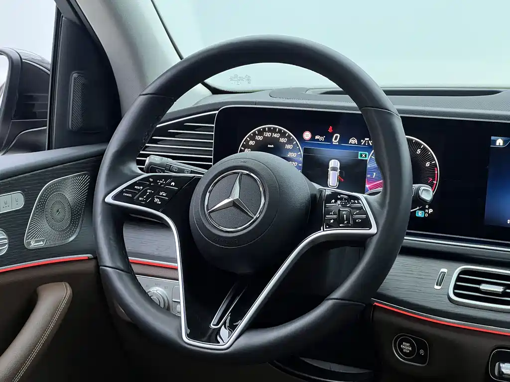Mercedes-Benz GLE 450 4MATIC Luxury 2025