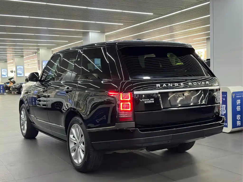 Range Rover 2015 3.0 SC V6 Vogue