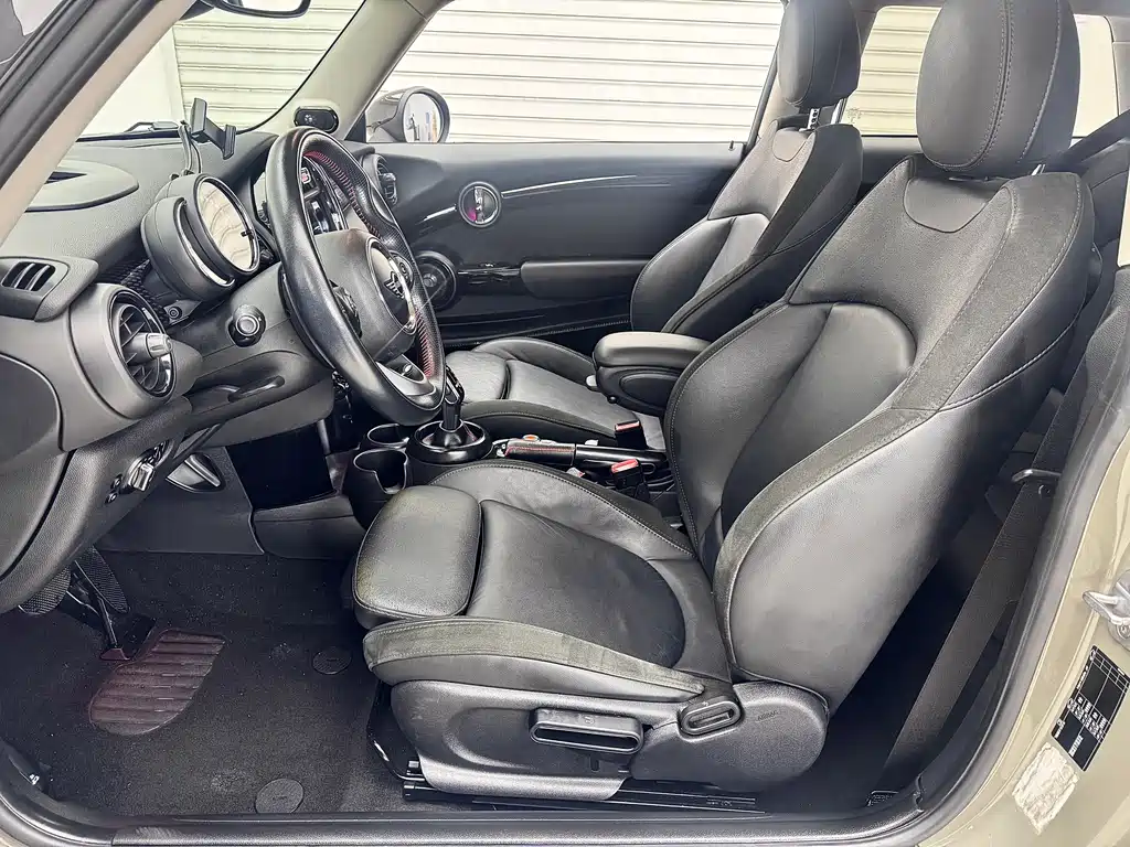 MINI Cooper S (2018) 2.0T Classic Edition
