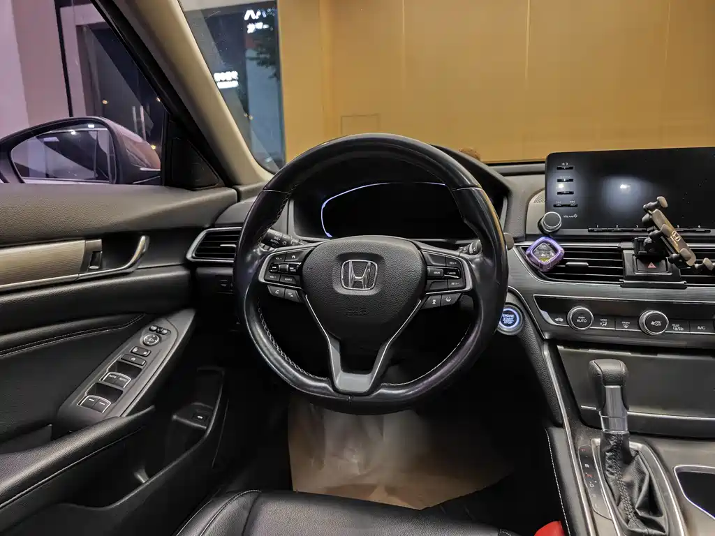 Accord 2018 260TURBO Luxury Edition China VI