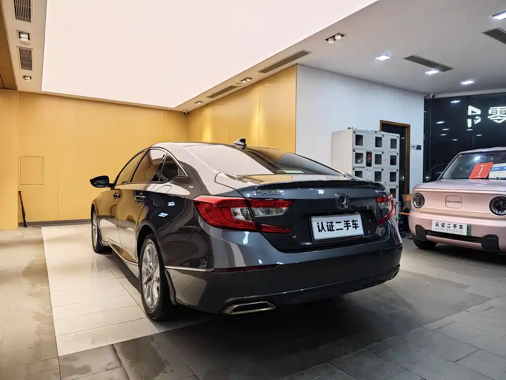 Accord 2018 260TURBO Luxury Edition China VI