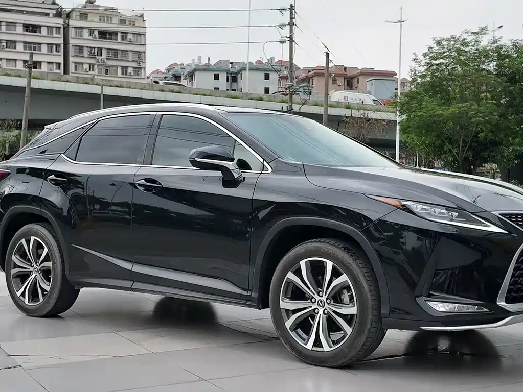 Lexus RX 300 AWD Elegant Edition 2020 China VI