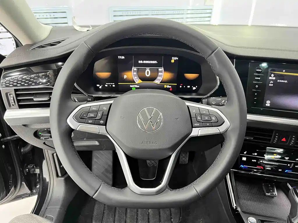 Volkswagen Passat 2023 280TSI Business Edition