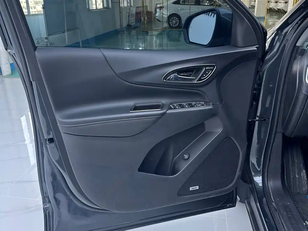 Chevrolet Equinox 2018 550T Automatic AWD捍界 Edition