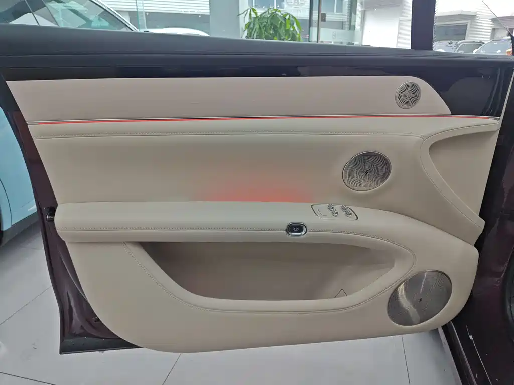 AITO S9 2025 Extended Range Ultra