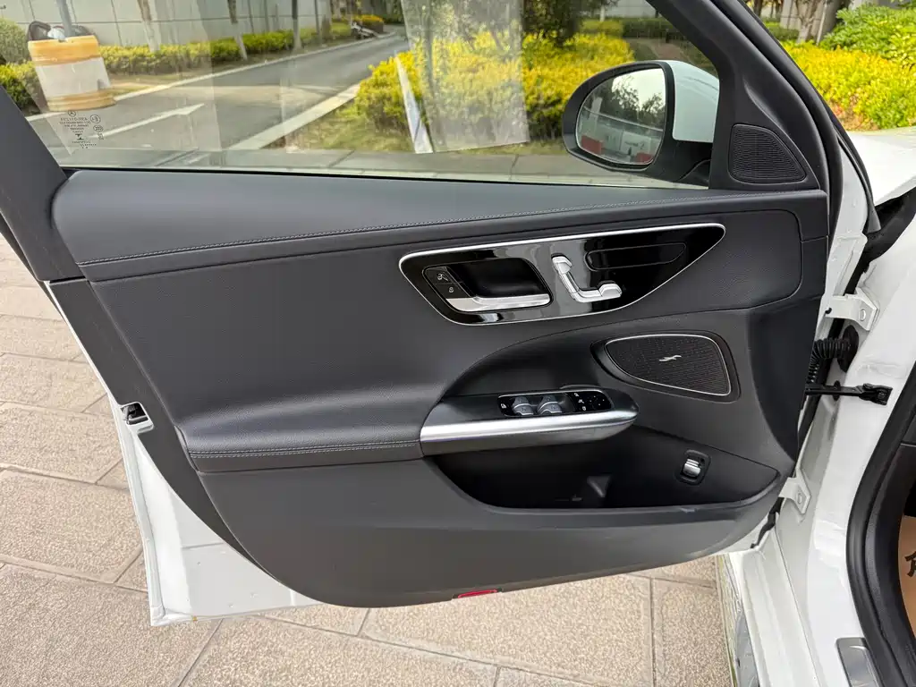 Mercedes-Benz C-Class 2023 C 260 L Sport