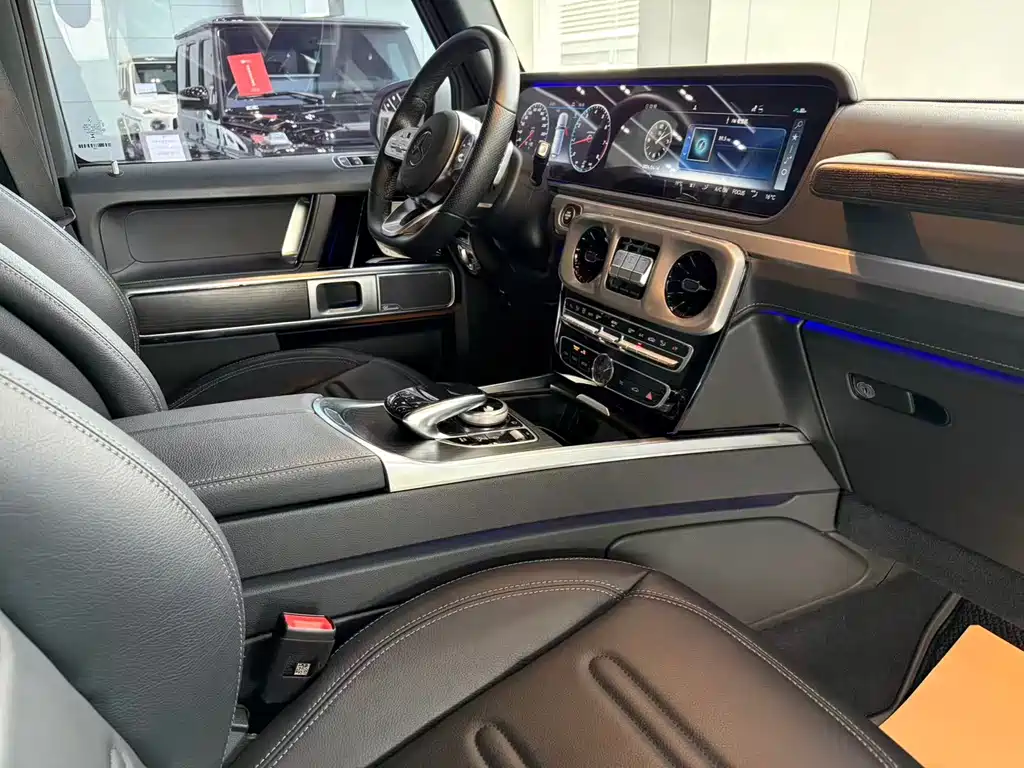 Mercedes-Benz G-Class 2024 G 350