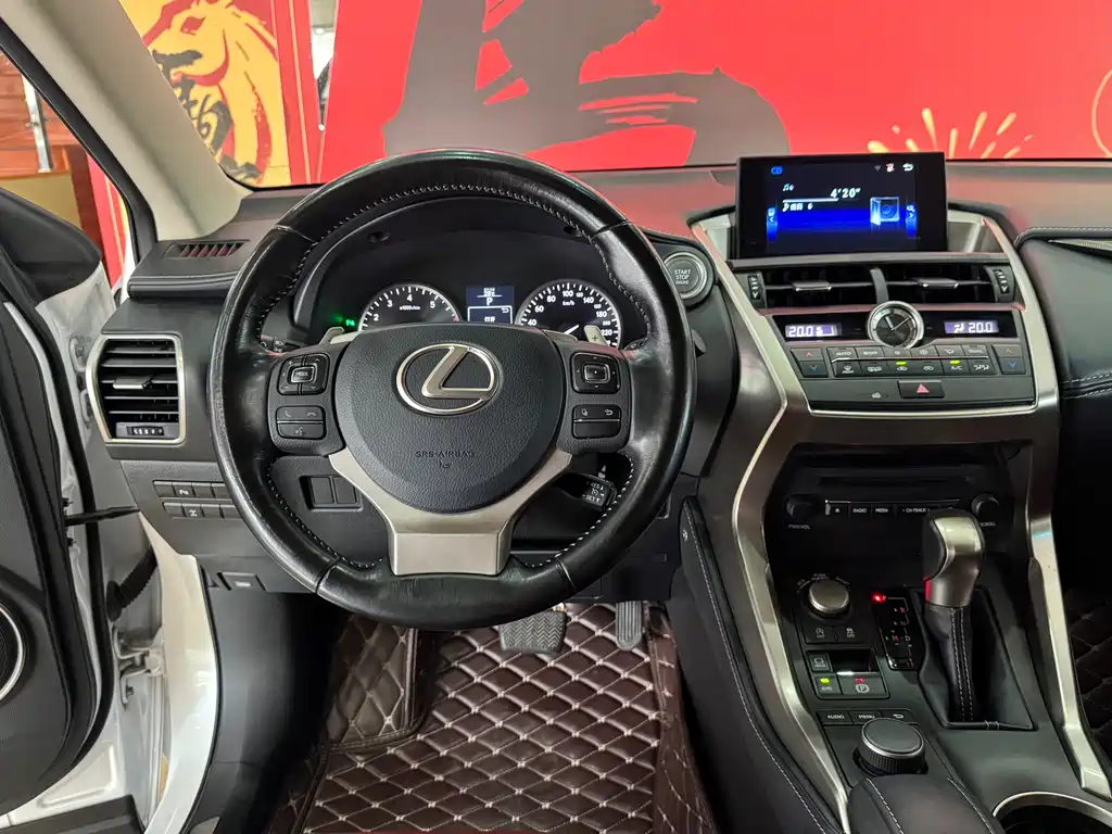 Lexus NX 2015 200t AWD F-Sport Edition