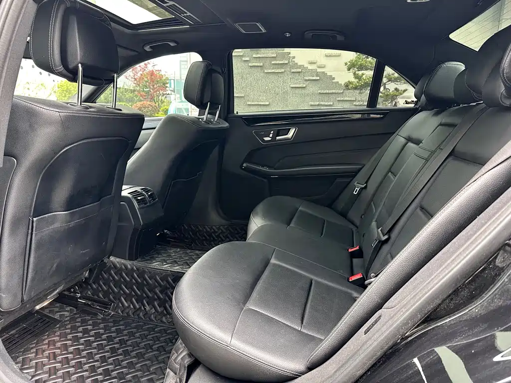 Mercedes-Benz E-Class 2014 Facelift E 260 L Sport