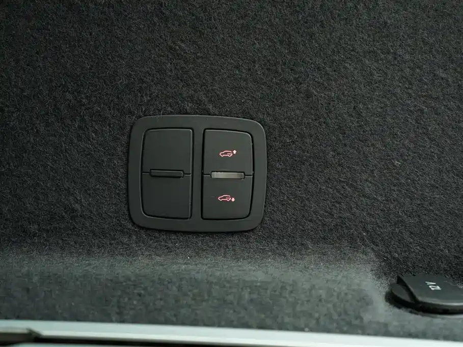 Audi Q7 2012 3.0 TFSI Exclusive 200kW