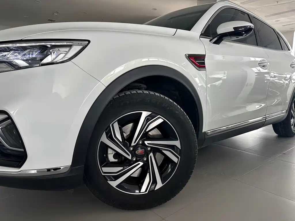 Hongqi HS5 2022 2.0T Zhilian Qixiang Edition