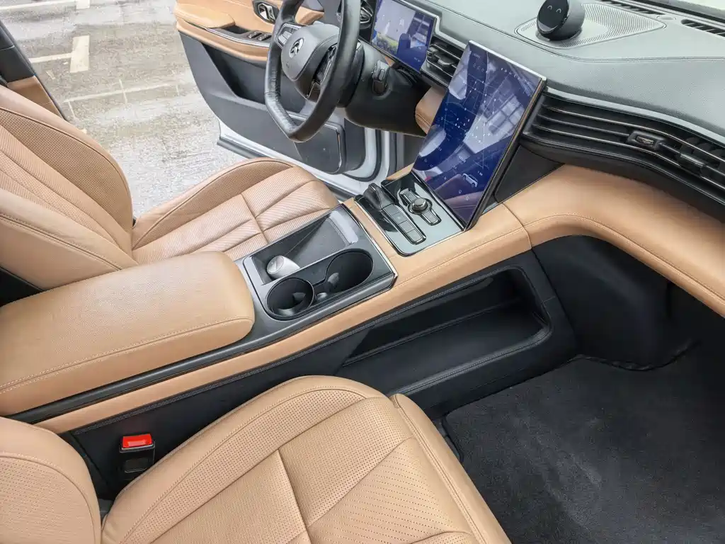 NIO ES8 2020 580KM 6-Seater